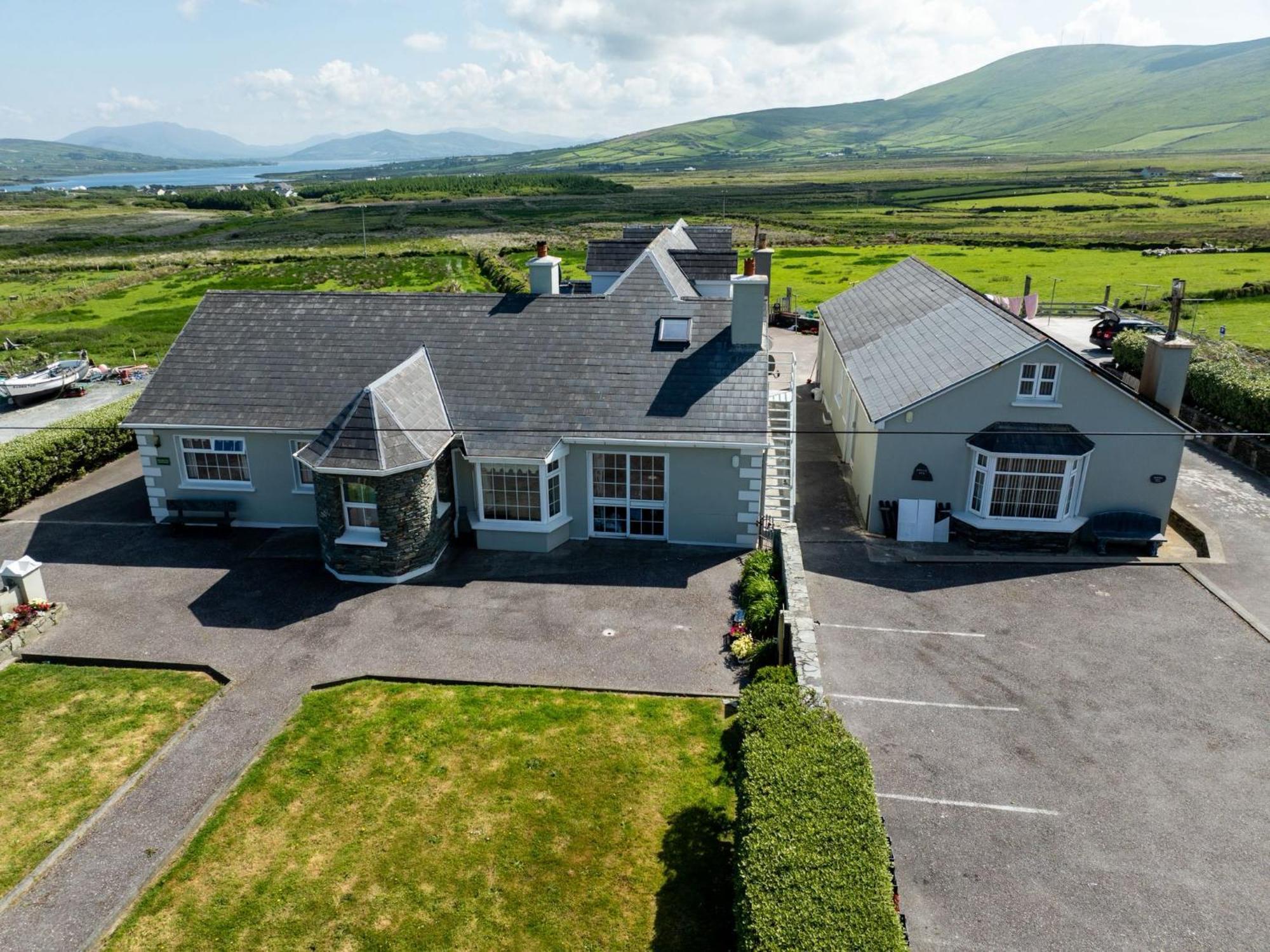 Апартаменты Skellig View Bluebell Rose & The Kerry Cliffs Портмаги Экстерьер фото